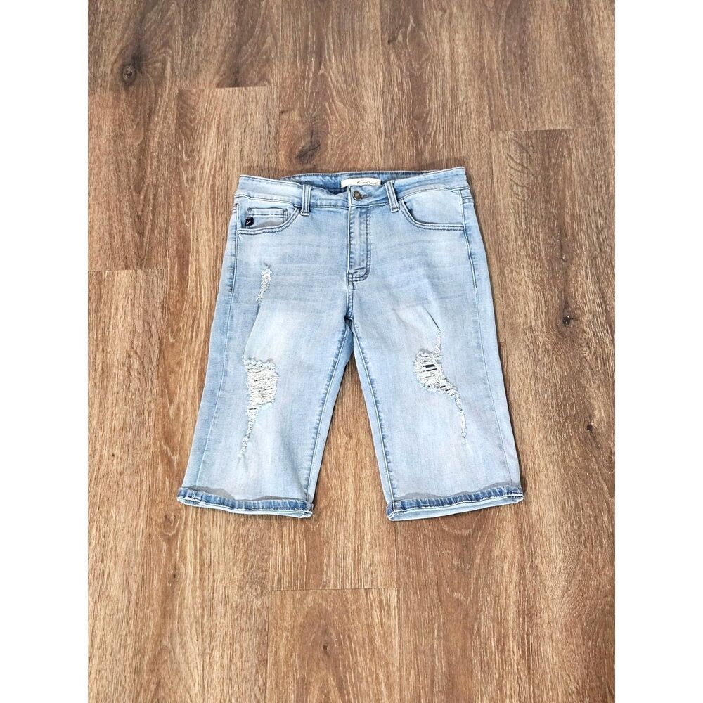 KanCan Distressed Bermuda Denim Jean Shorts Mid Rise Size 9